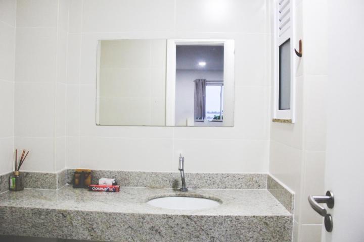 APARTAMENTO ARRAIAL DO CABO COM VISTA PARA A LAGOA - Golden Lake Kültér fotó